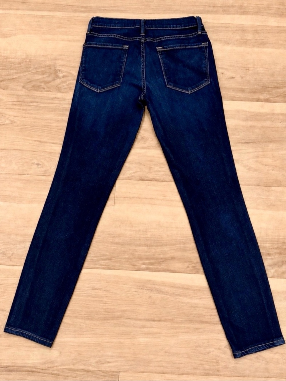 FRAME Le Skinny de Jeanne “Dame” Dark Indigo Wash Skinny Jeans Size 28x27 LNWT - Picture 2 of 12